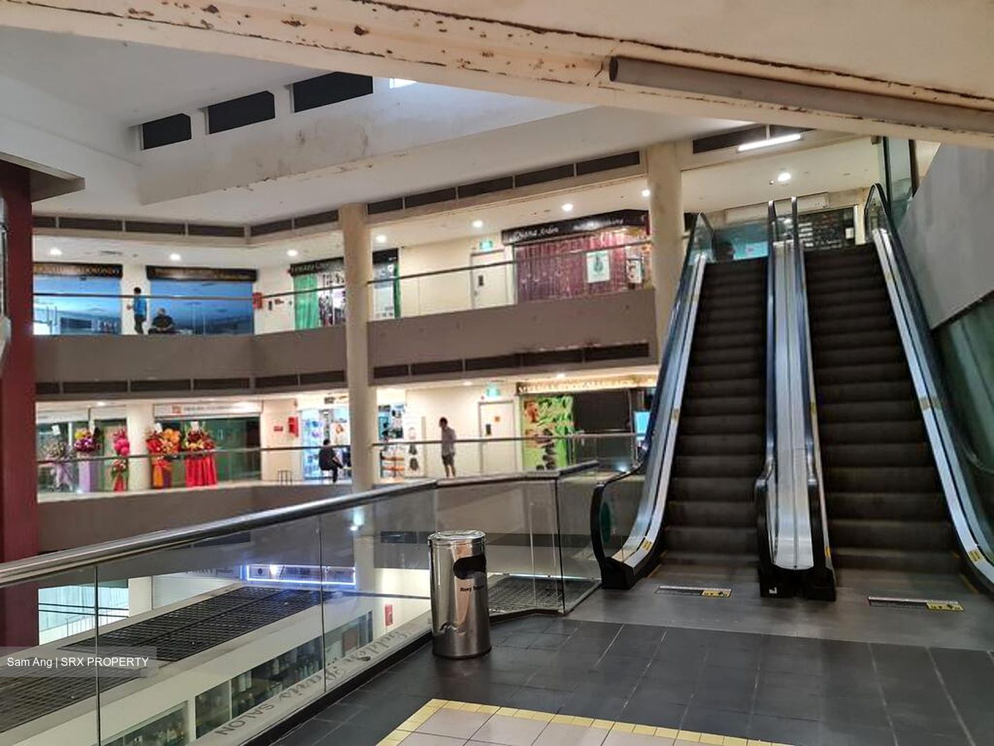 Roxy Square (D15), Retail #451937231